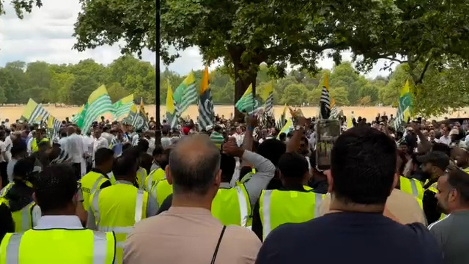 London protesters march through streets in solidarity with Azad Kashmir | Elections