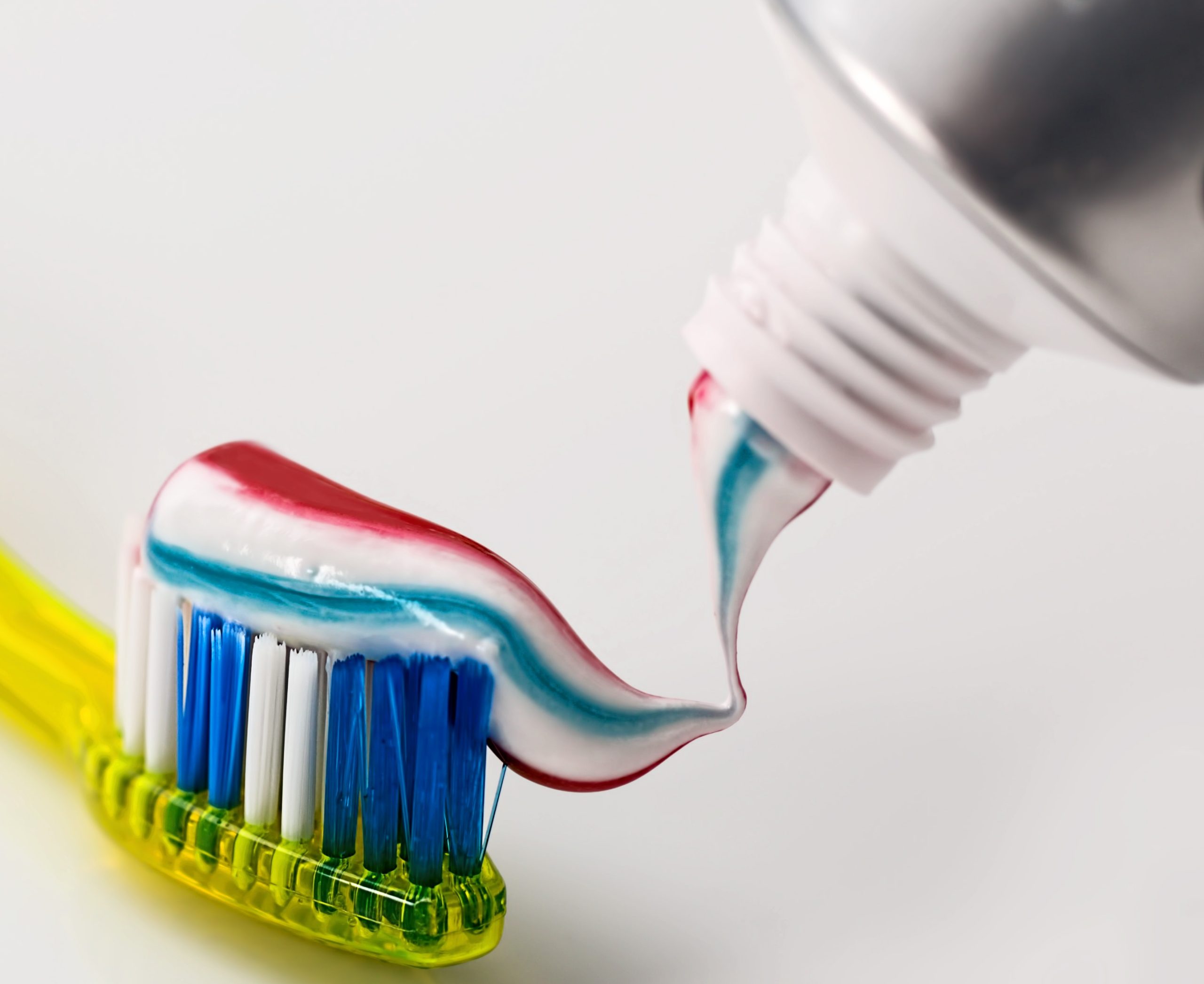How to Actually Pay for Dental Work in 2026 Without Insurance: The Real Prices, the Dental Schools, and the Payment Plans That Don’t Trap You