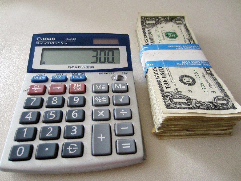 How to Actually Handle a Bonus or Commission Check in 2026 Without a Tax Surprise in April