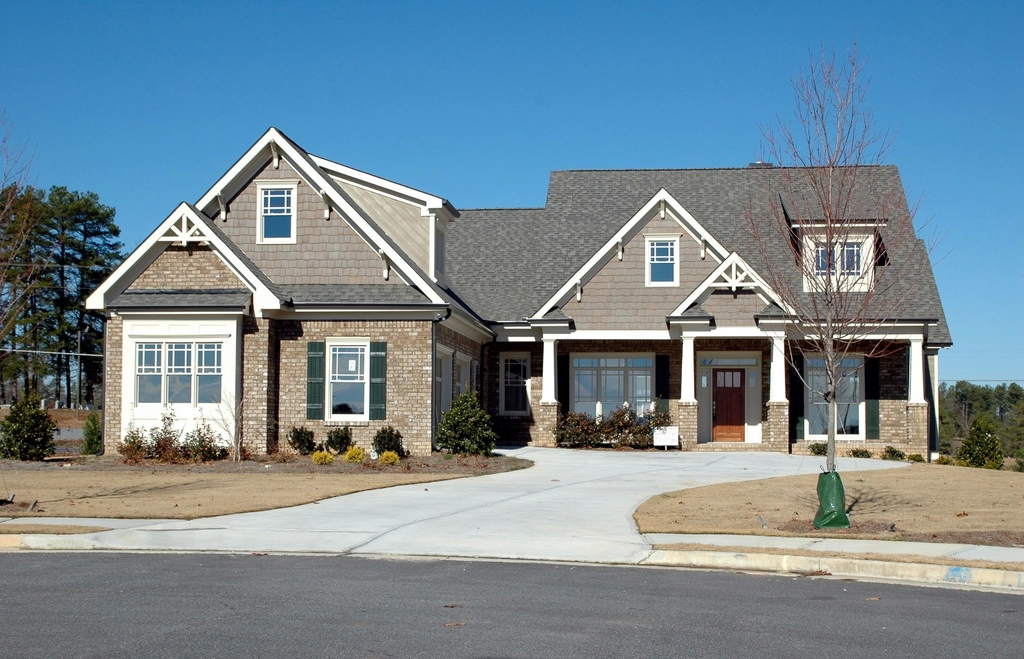 How to Actually Negotiate a Real Estate Commission in 2026: The Buyer’s Agent Math, the Seller’s Strategy, and the Moves Most People Don’t Try